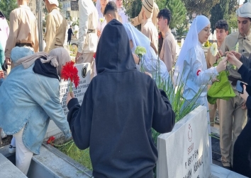 Kıymetli Şehit Kardeşimiz P.Ütğm. İbrahim ABANOZ’u şehadetinin 29’uncu yıl dönümünde, Karasu/Sakarya’da bulunan kabri başında Dernek Yönetimi, devre arkadaşlarımız, sevenleri ve adını taşıyan okulun öğrencilerinin katılımıyla saygı, minnet ve dua ile andık. 