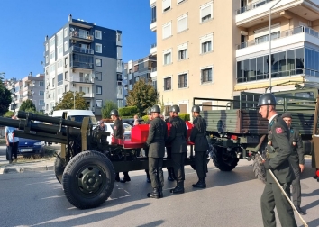 Devre Arkadaşımız Ahmet YALUÇ'u maalesef kaybettik.