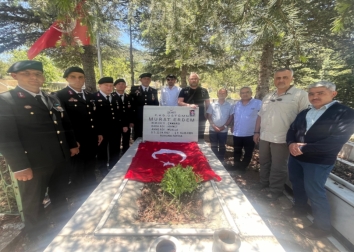 Kıymetli Şehit Kardeşlerimiz; Şehit P. Ütğm. Murat ERDEM ve Şehit Topçu Ütğm. İsmet AKIN’ın Anma Töreni Yapıldı.